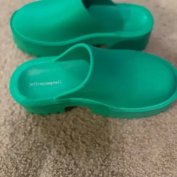 Jeffrey Campbell Lightweight PVC PLATFORM CLOG APPLE SPRING GREEN EUR 39 USA 8 - Picture 2 of 11
